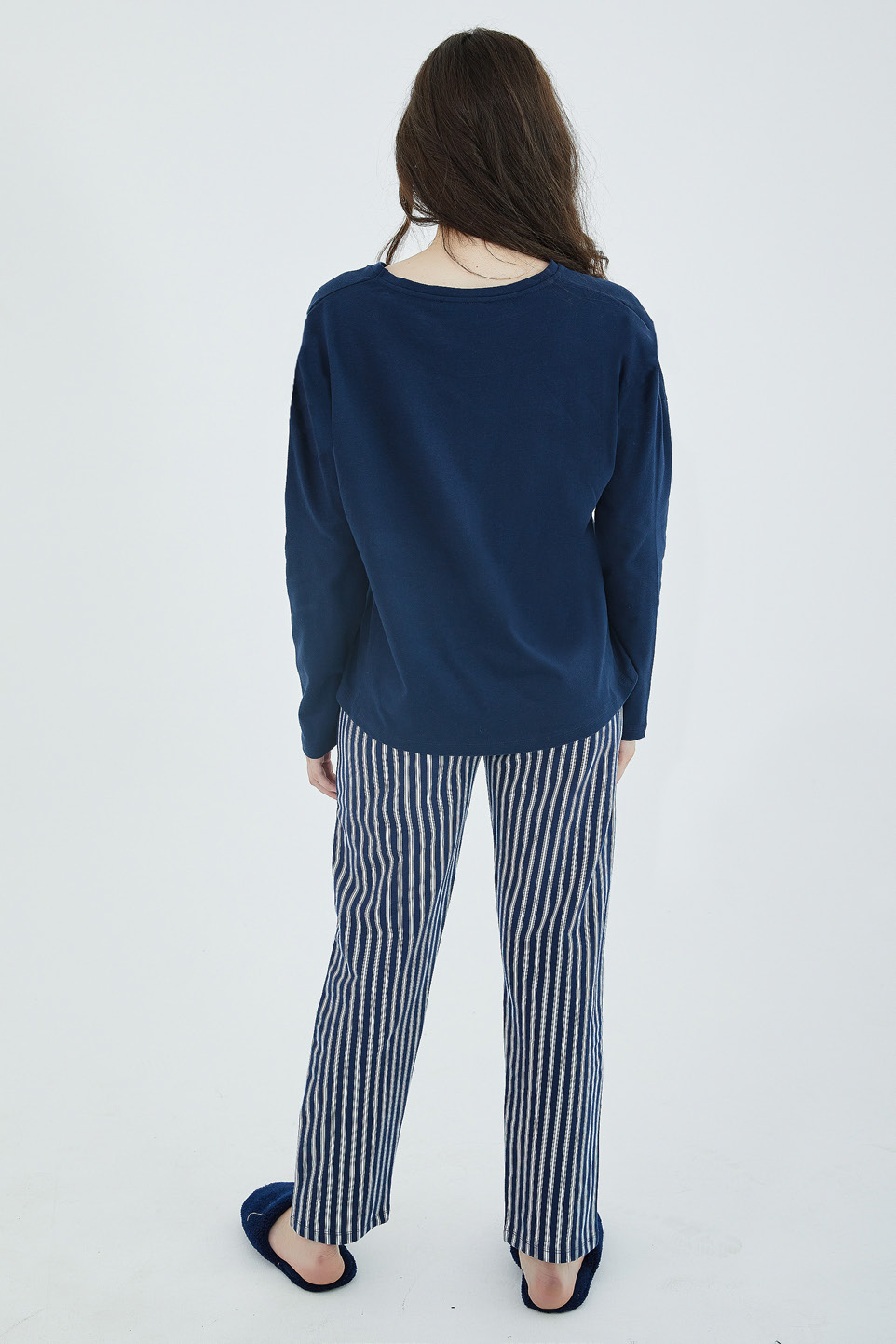 Pc8407 (2) Pc8407 (2)