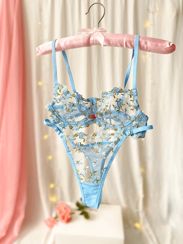 Cicekli Balenli Sutyen Takim 83522788 Sw600sh800