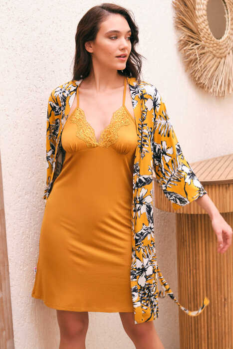 Kadin Viskon Cicek Baskili Sabahlik Ve Sirt Detayli Dantelli Kisa Gecelik Takim 5656 19342 62 K Kadin Viskon Cicek Baskili Sabahlik Ve Sirt Detayli Dantelli Kisa Gecelik Takim 5656 19342 62 K