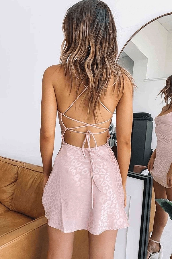 Sirt Dekolteli Saten Gecelik 7199754 Sw600sh900 Sirt Dekolteli Saten Gecelik 7199754 Sw600sh900